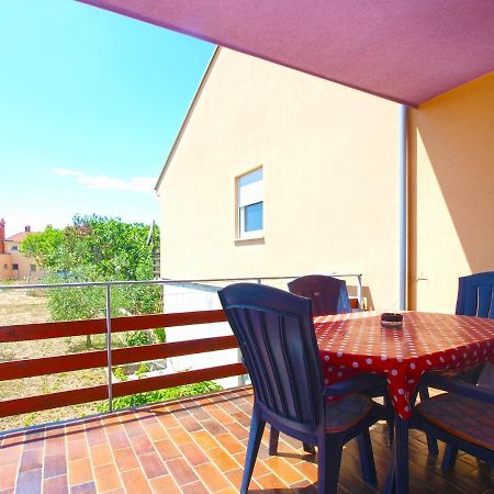 Apartment Nikica 782 Пула Екстериор снимка