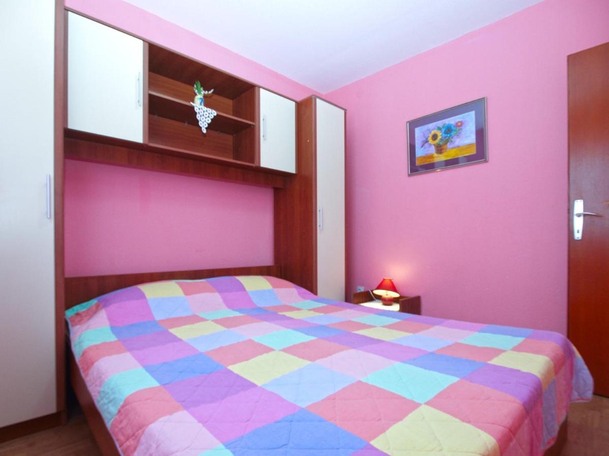 Apartment Nikica 782 Пула Екстериор снимка